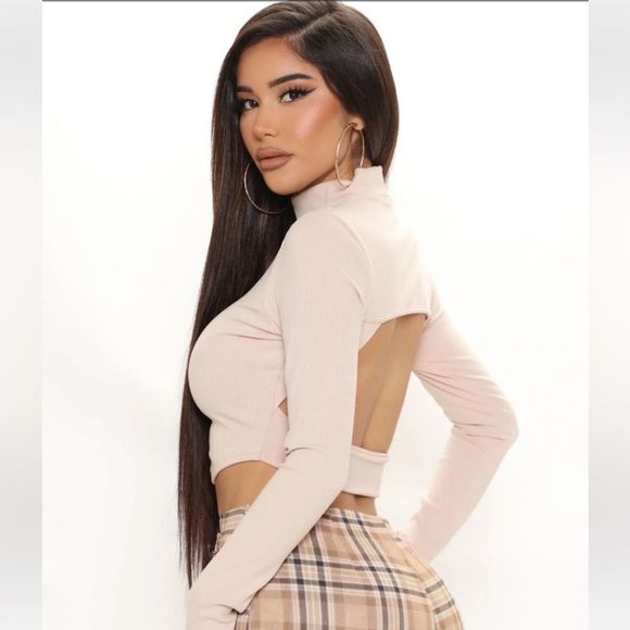 Fashion Nova Claudine Ribbed Backless Top - Picture 1 of 12